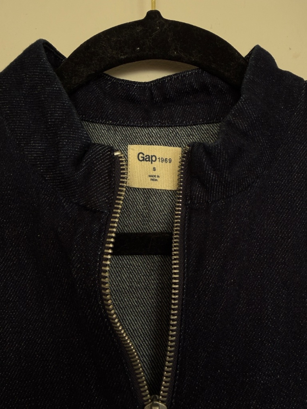 Gap 1969 Dark Wash Denim Sleeveless Mini Dress Zip Front Fringe Hem Small - Picture 3 of 4